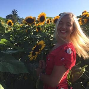 Meet your Posher, Haley